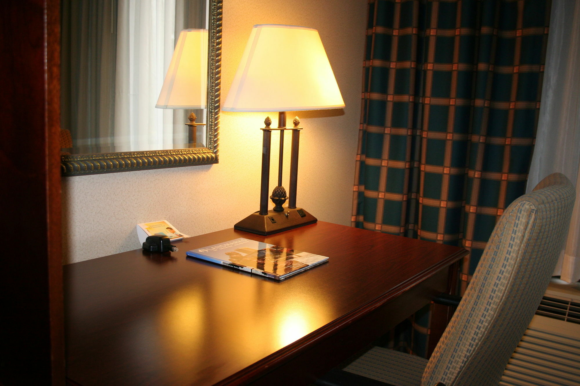 Hotel I-64 Richmond Dumbarton Esterno foto