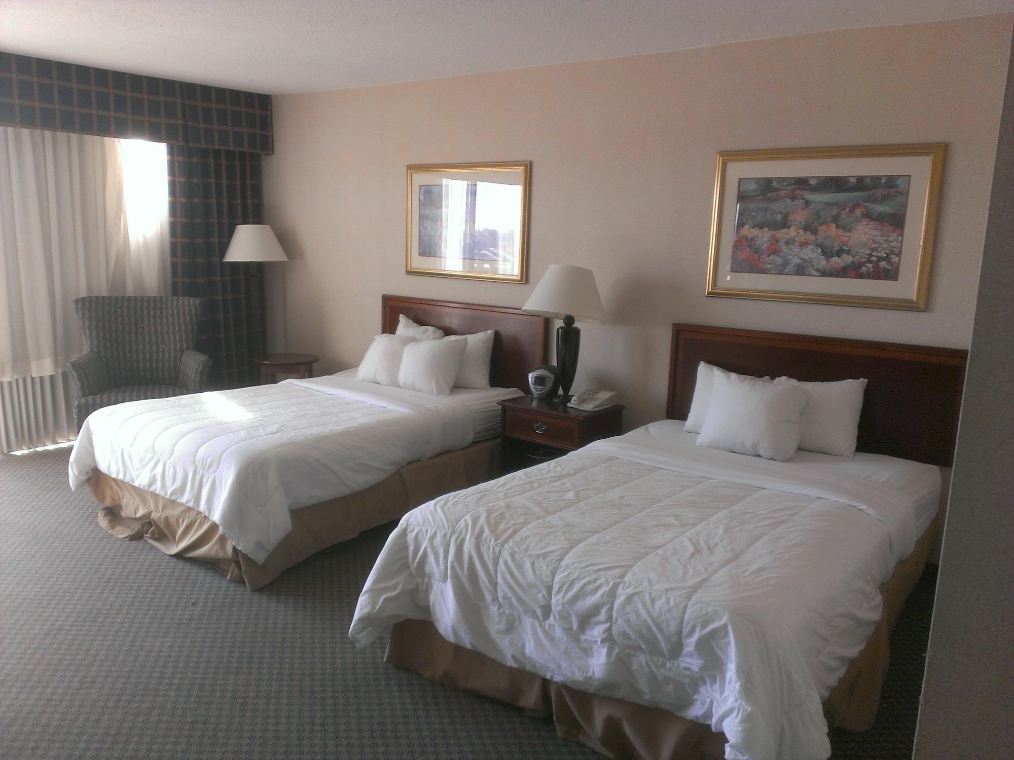 Hotel I-64 Richmond Dumbarton Esterno foto